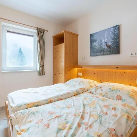 With Terrace In Hollersbach Holiday home Hollersbach im Pinzgau