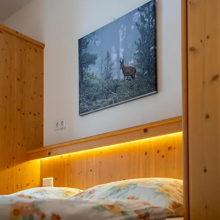Holiday home With Terrace In Hollersbach *